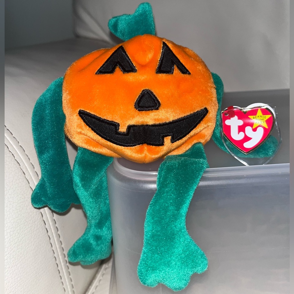 Ty Beanie Baby “Pumpkin” 1998 Plush – Rare Halloween Collectible